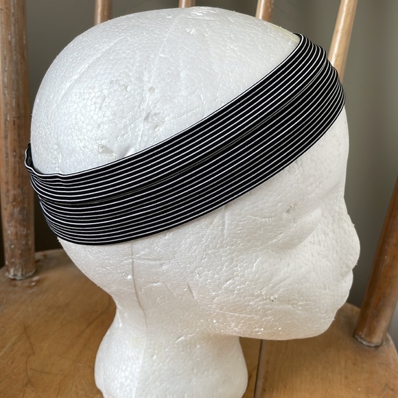 Lululemon head band - Picture 5 of 6